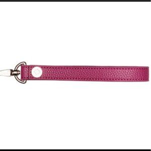 THIRTY ONE Wristlet Strap Crushed Berry Pebble